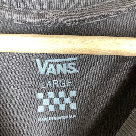 Vans Women’s Off The Wall World Tour Short Sleeve T-shirt Washed Black Large - Picture 14 of 14